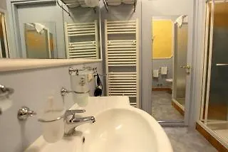 B&Bt Antica Residenza Dazeglio Bologna Hotel
